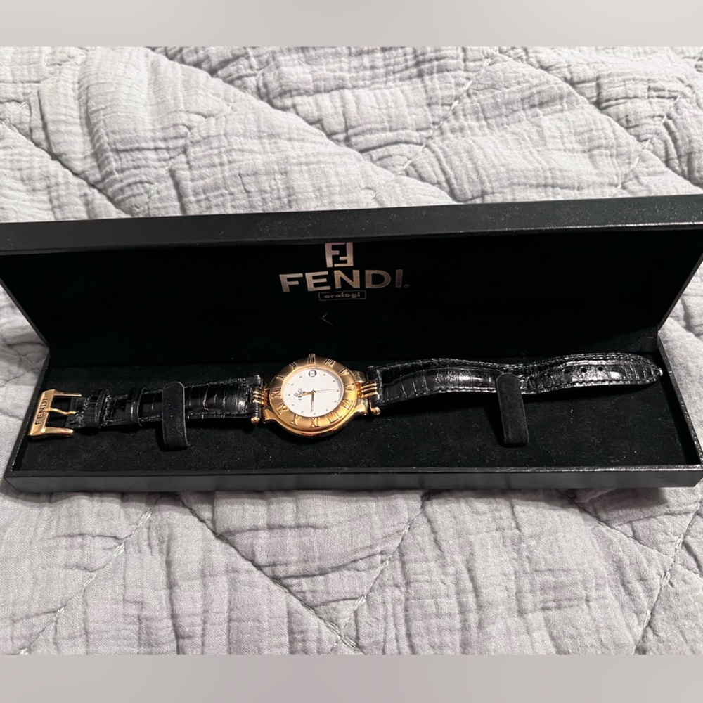 Fendi Black and Gold Watch With Box